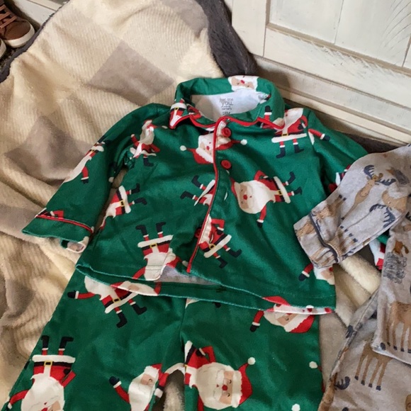 Carter’s Simple Joy baby sleepwear. One 12 month one 18 month - Picture 3 of 7